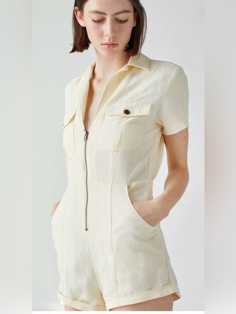 UGC Urban Outfitters UO Redhook Linen Playsuit CREAMY PALE YELLOW SZ XS